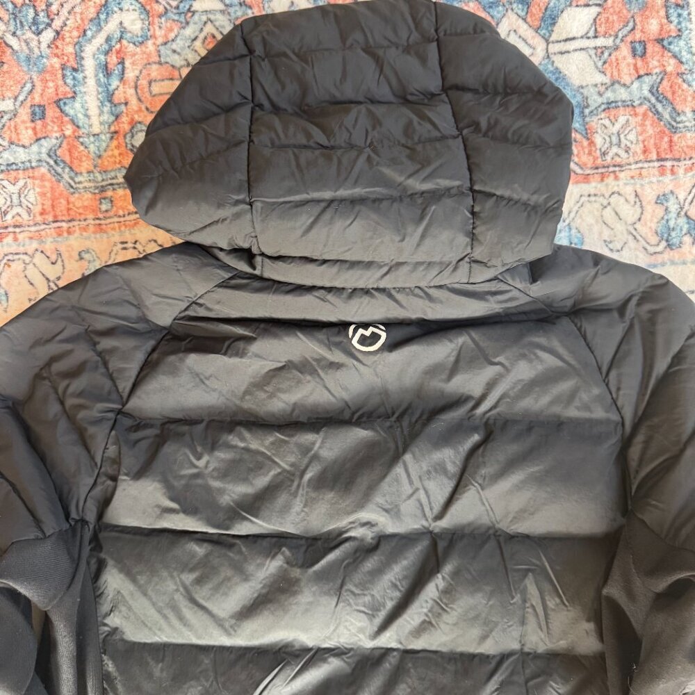 Magellan Outdoors Men's Technical Puffer Hoodie - size Small NWT - Picture 4 of 4